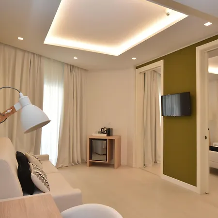 Delle Rose Hotel 4*