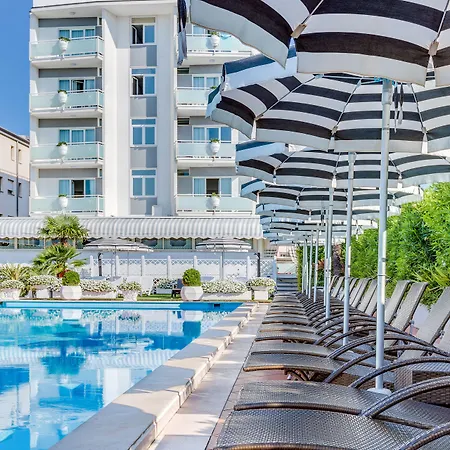 Delle Rose Hotel 4*
