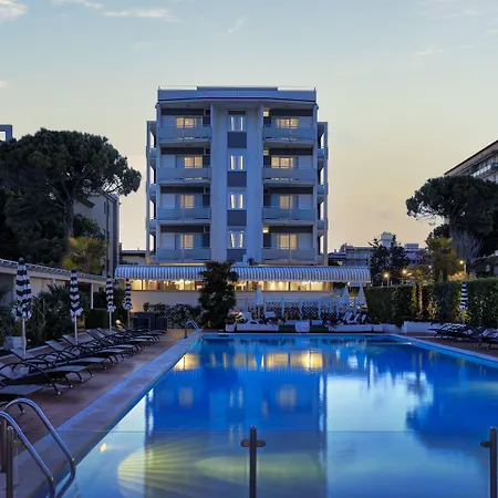 Hotel Delle Rose 4*